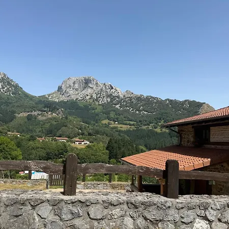Chalet Caserio Solaguren Parque Natural Urkiola Manaria