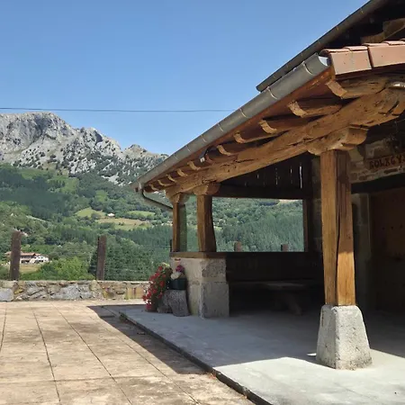 Caserio Solaguren Parque Natural Urkiola Chalet Manaria